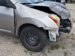 2014 Nissan Rogue Select S - Primary Damage Right Image